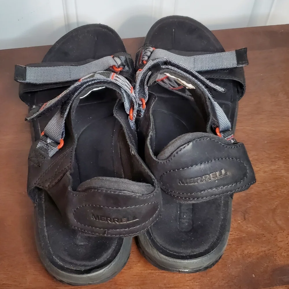 Merrell Sandals Size 11